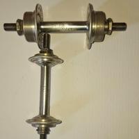 UMBERTO DEI MOZZI CORSA GIRORUOTA.