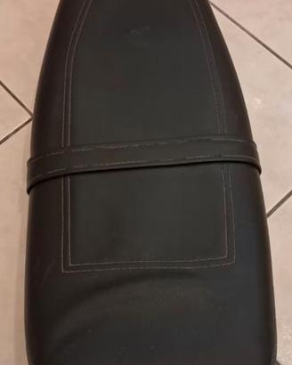 sella vespa PX da restaurare+serratura+molle nuove