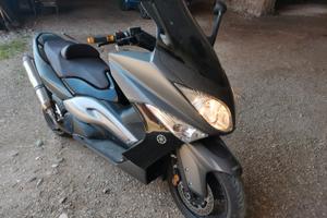 Yamaha T Max - 2009