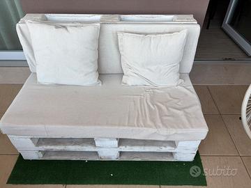 Divanetto pallet esterno