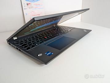 Lenovo ThinkPad T16 G1 i5 12th 32gb ram 1tb WUXGA