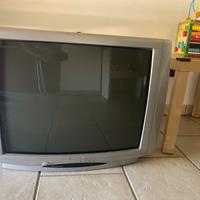 Tv United  28” pollici