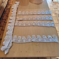 Balze per lenzuola all'uncinetto realizzate a mano