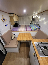 Camper puro su Ford Transit 2001 2.0TD