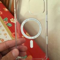 Custodia Apple MagSafe trasparente