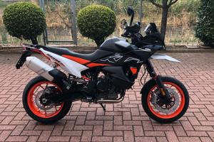 KTM 890 SMT