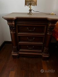 comidini vintage in legno