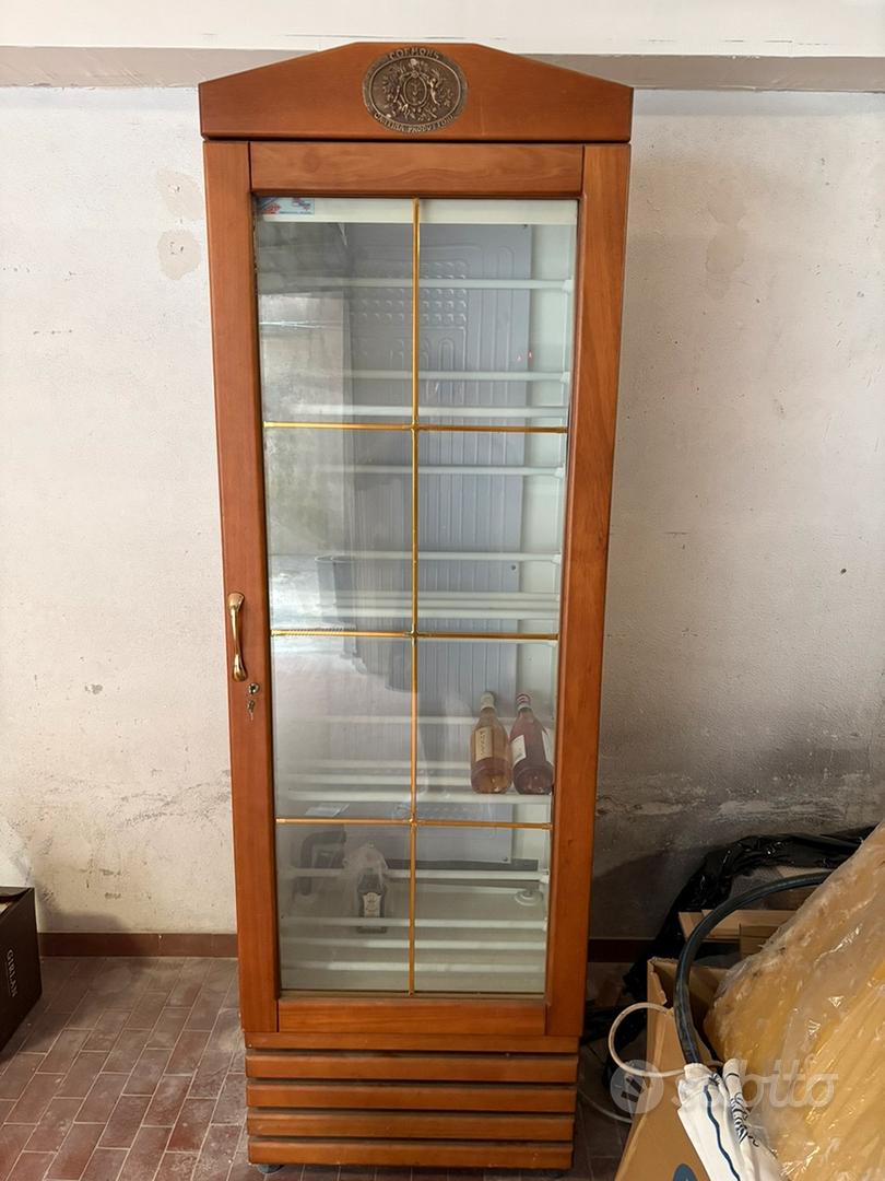 Frigorifore per vini