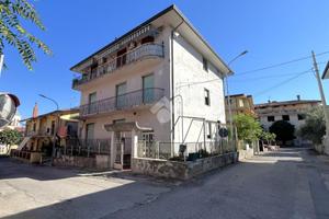 4 LOCALI A SAN GIORGIO DEL SANNIO
