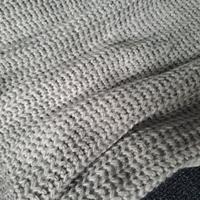 Maglioncino collo alto senza maniche