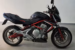 ER6N SUPER ACCESSORIATA