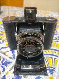 macchina fotografica da collezione 