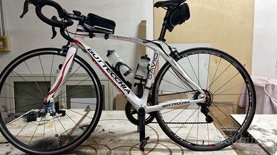 Bici da corsa in carbonio