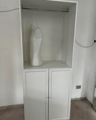 Libreria Billy con sportelli