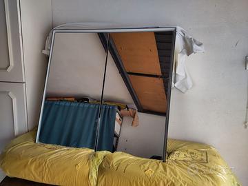 Mobile specchio bagno con led