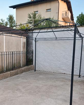 Gazebo 250 x 250 senza telo