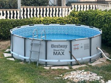 Piscina Bestway rotonda 4,27 e filtro sabbia 8,27