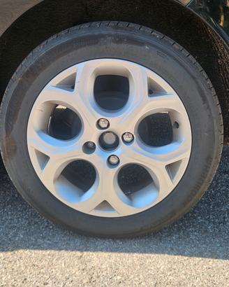 Cerchi e Gomme Hankook 