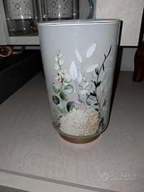 Lampada da tavolo a batteria nuova