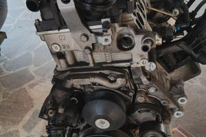Motore BMW 316d con Pistone crepato