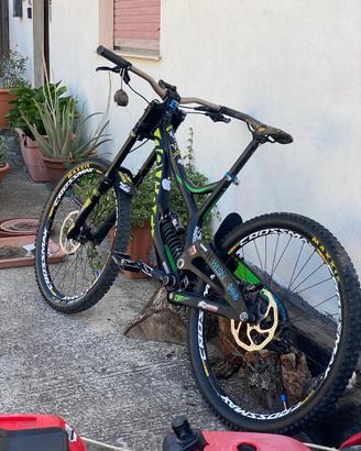 DH devinci