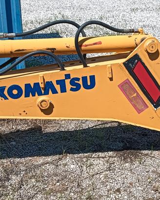 RETRO ESCAVATORE KOMATSU FAI
