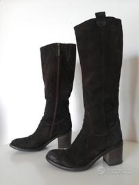 Stivali da donna in pelle 