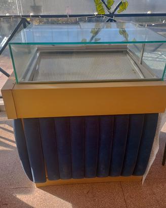 Due vetrina frigo orizzontale