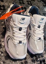 New Balance 530