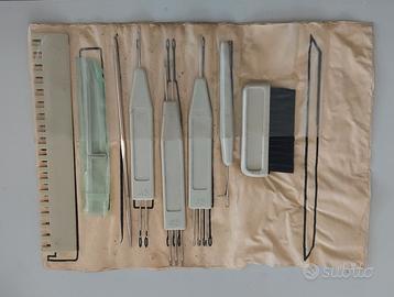 Kit accessori per macchina da maglieria