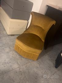 Poltrona stile antico