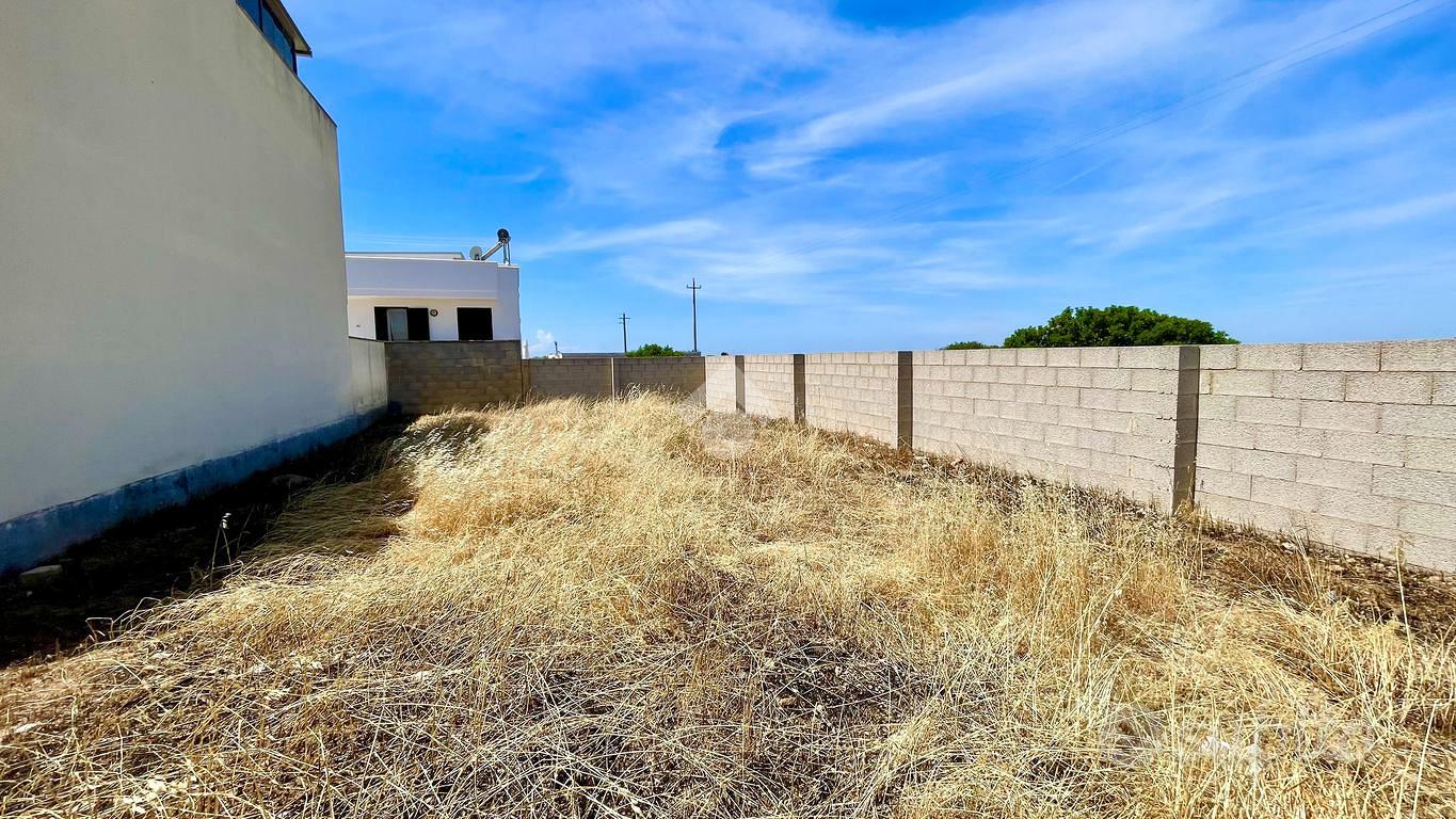 TER. RESIDENZIALE A UGENTO - Vista 5