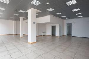 Immobile di 250 m² con 1 locale a Santarcangelo di