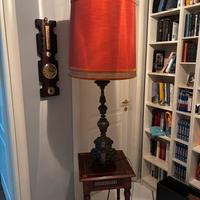 Lampada da tavolino compreso