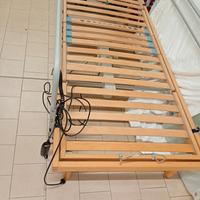 letto elettrico con sponde