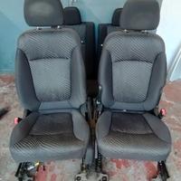 Sedili in stoffa Fiat Freemont 7 posti