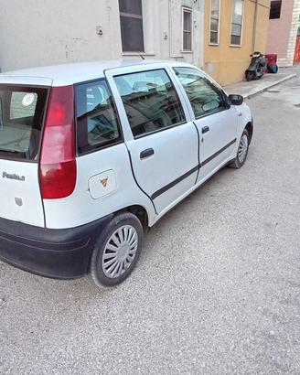 fiat punto 