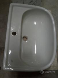 Lavabo Ideal Standard con piano in marmo