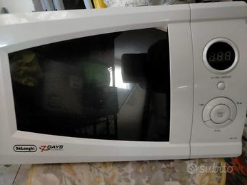 Fornetto a microonde e grill De Longhi come nuovo