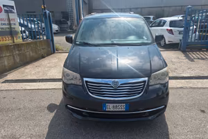 Lancia Voyager Platinum 2.8