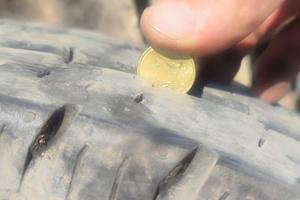 X2 gomme Continental 215/70 r15