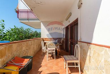 Appartamento - Letojanni