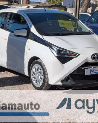 TOYOTA Aygo X-BUSINESS 1.0cc 72cv M-MT - CAMBIO