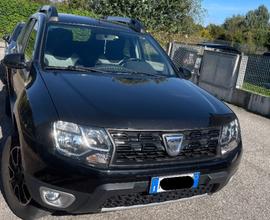 Dacia Duster BLACK SHADOW anno 2016 Diesel