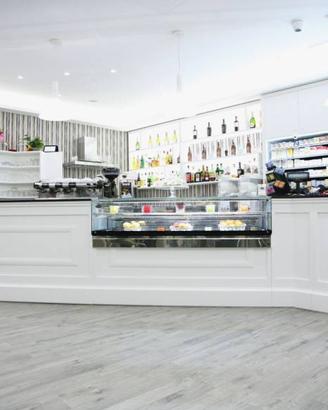 Attività / Licenza di 100 m² con 1 locale a Roma