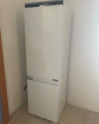 Frigorifero HiSense Combi RB3B250S