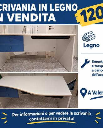 Scrivania in legno