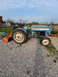 Trattore + Aratro + fresa