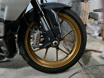 Showa Big Piston 43 gsx r 1000 L2 K9 L6 suzuki