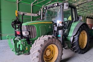 trattore john deere con caricatore frontale 